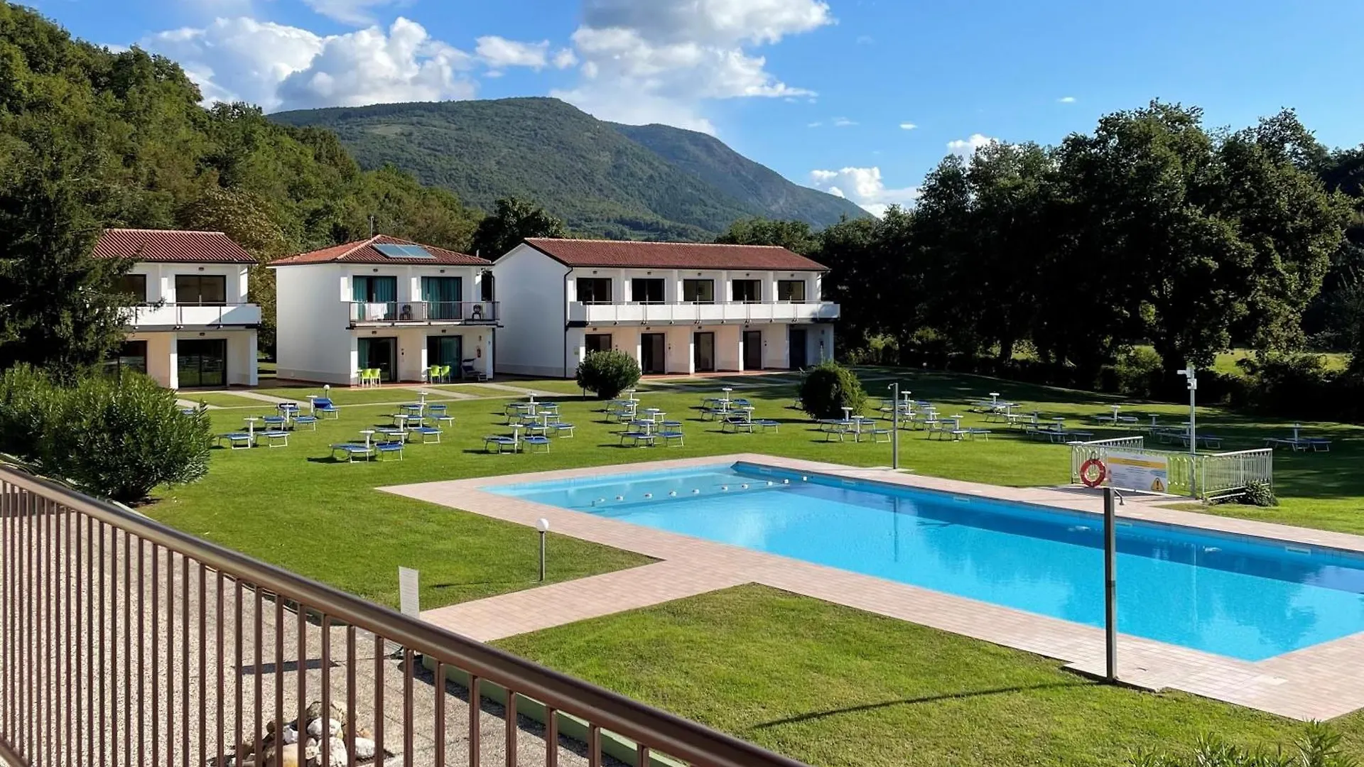 Bran & Denise Residence Marciaga