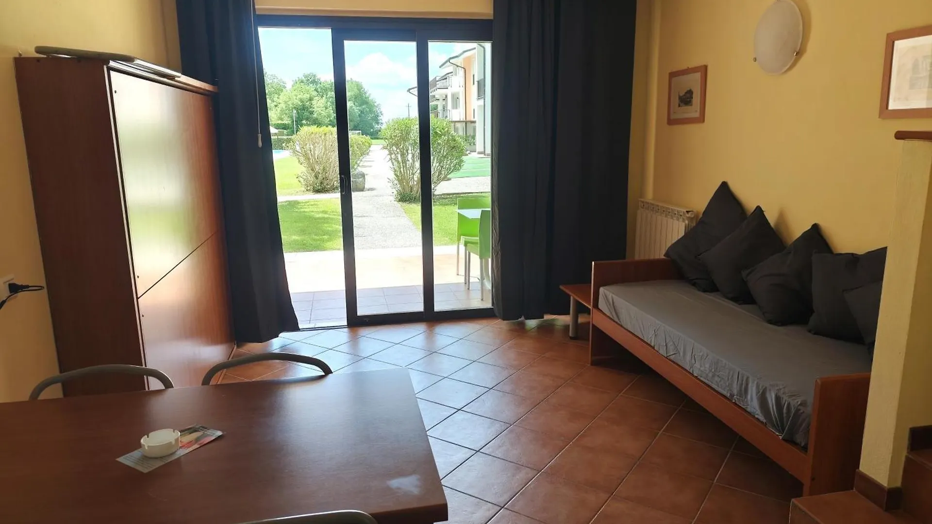 Bran & Denise Residence Costermano Aparthotel