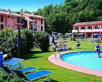 Bran & Denise Residence Costermano Aparthotel