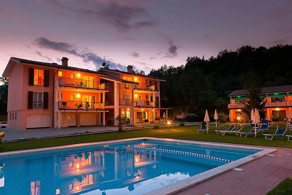 Bran & Denise Residence Costermano