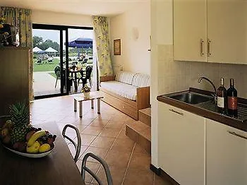Aparthotel Bran & Denise Residence Costermano