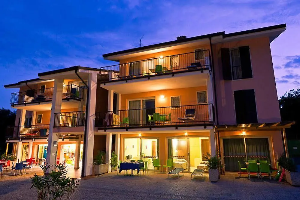 Bran & Denise Residence Costermano