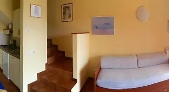 Bran & Denise Residence Costermano Aparthotel